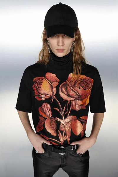 Look 23